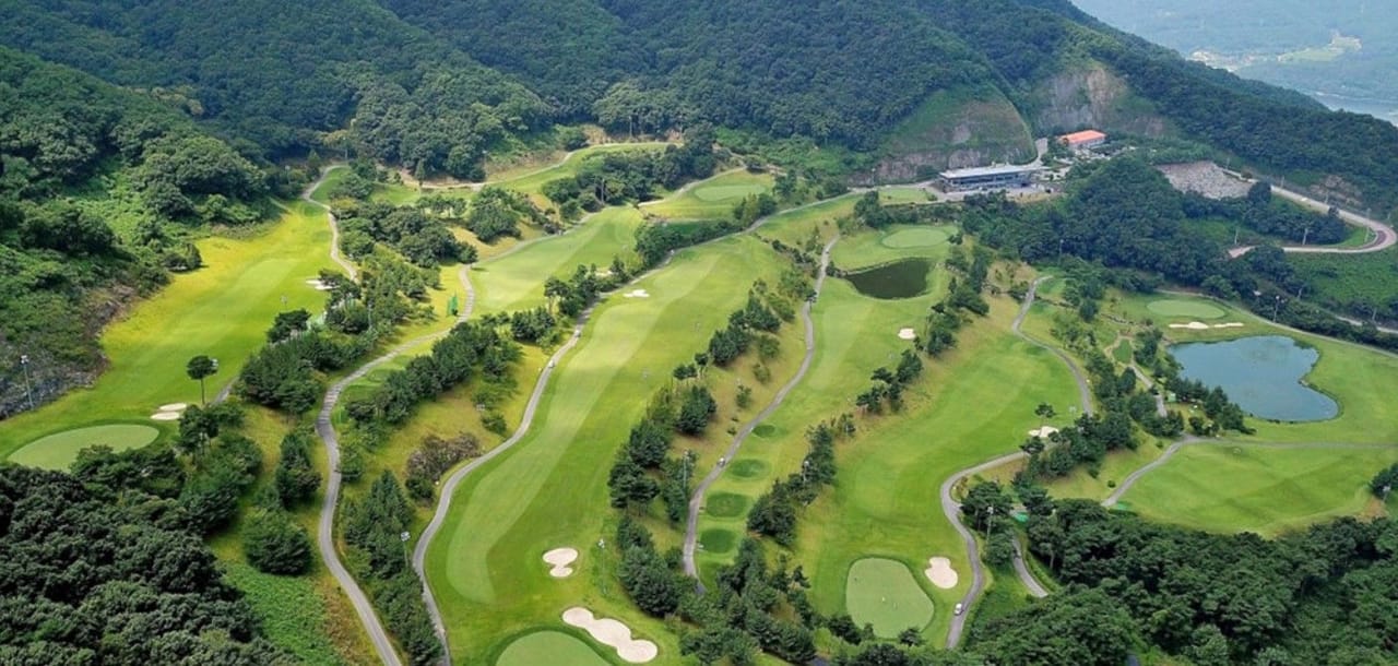 Midas Gumi Golf Academy