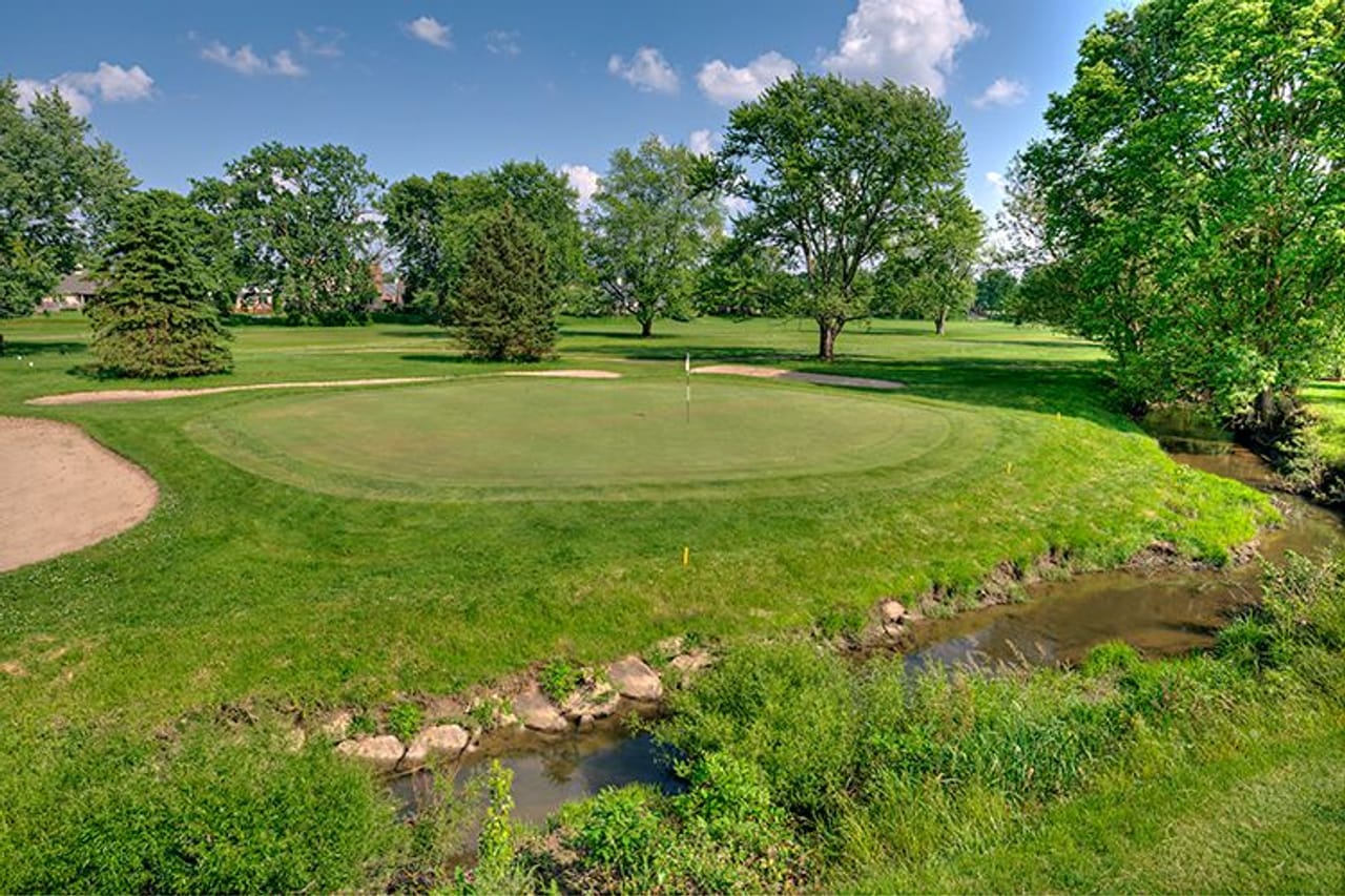 Maple Creek Country Club