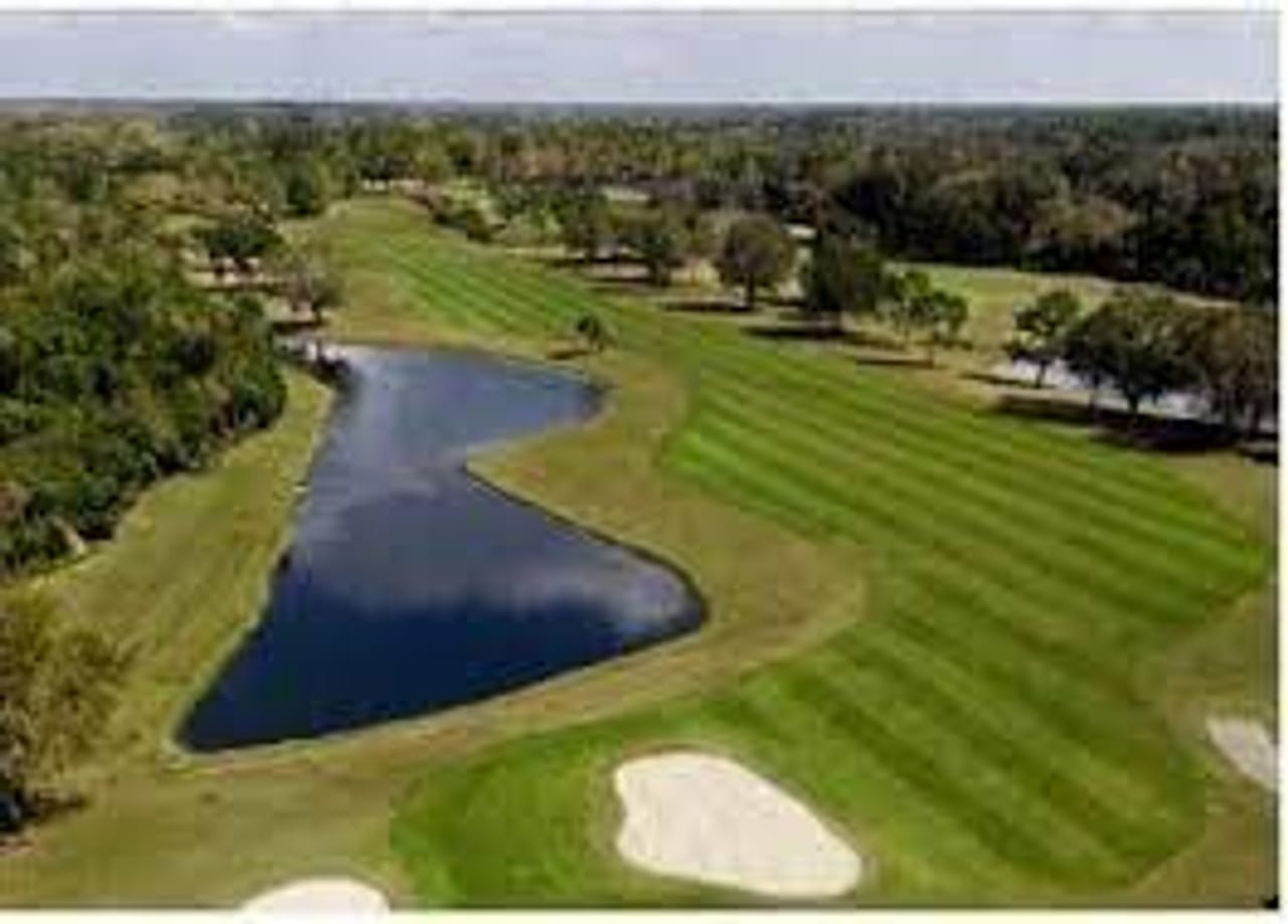 River Hills Country Club