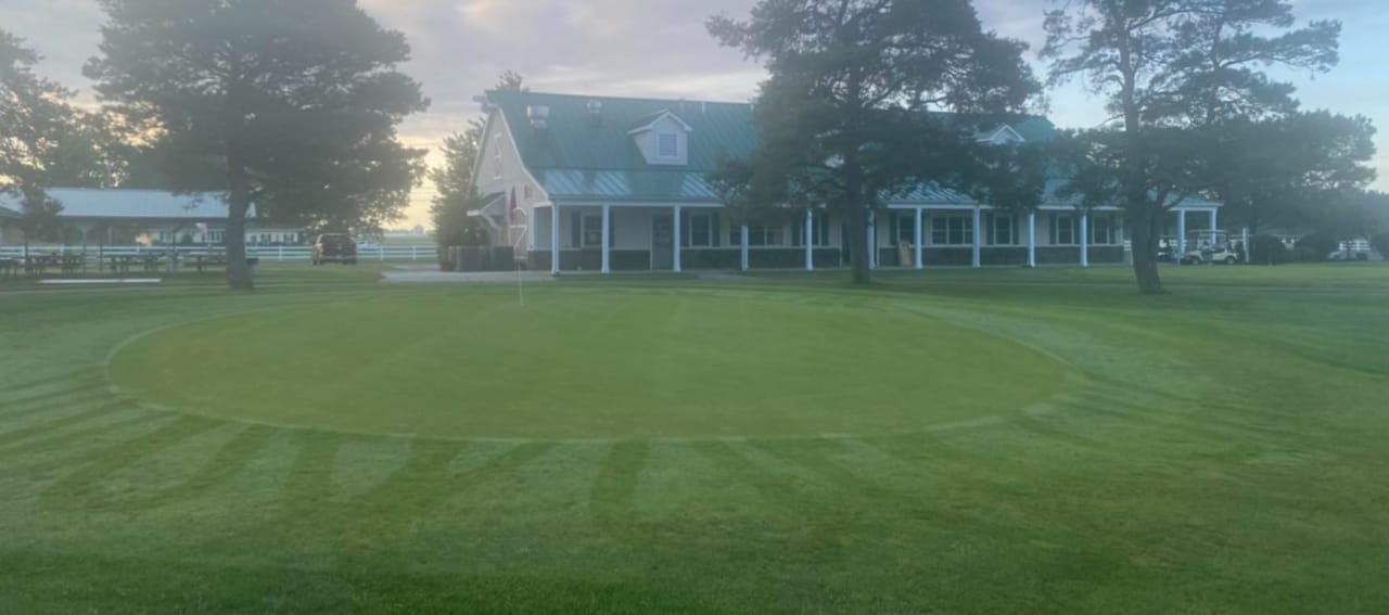 Whiskyville Golf Club