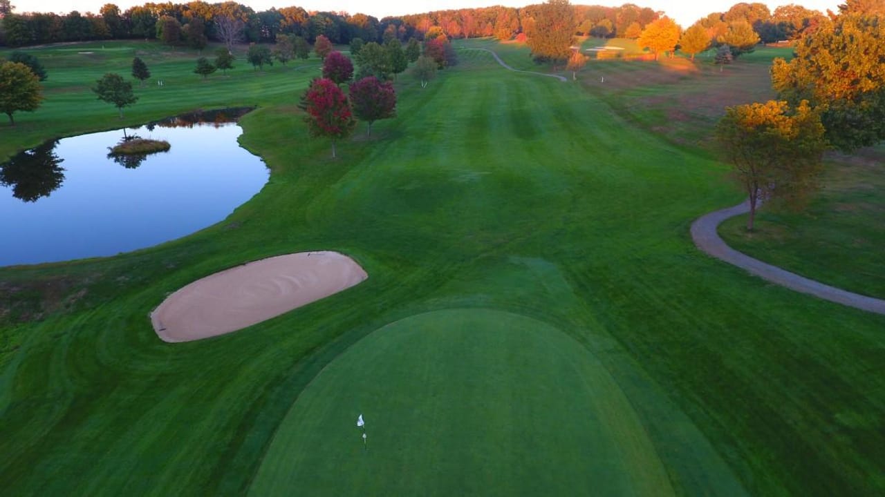 Rolling Acres Golf Course