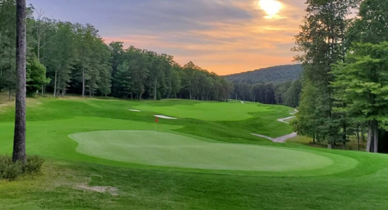 Thousand Acres Golf Club