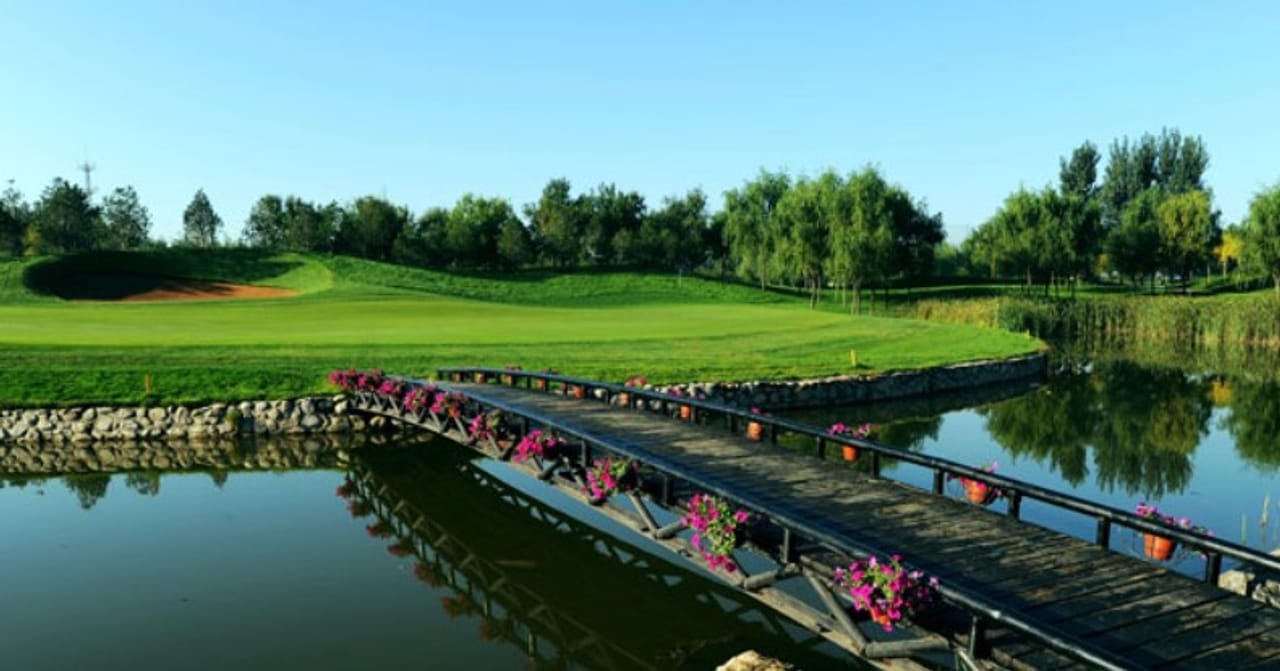 Beijing Longxi Hotspring Golf Club