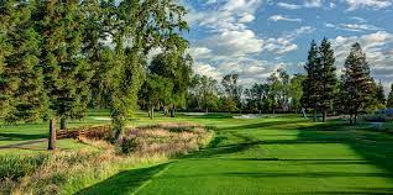 Del Paso Country Club