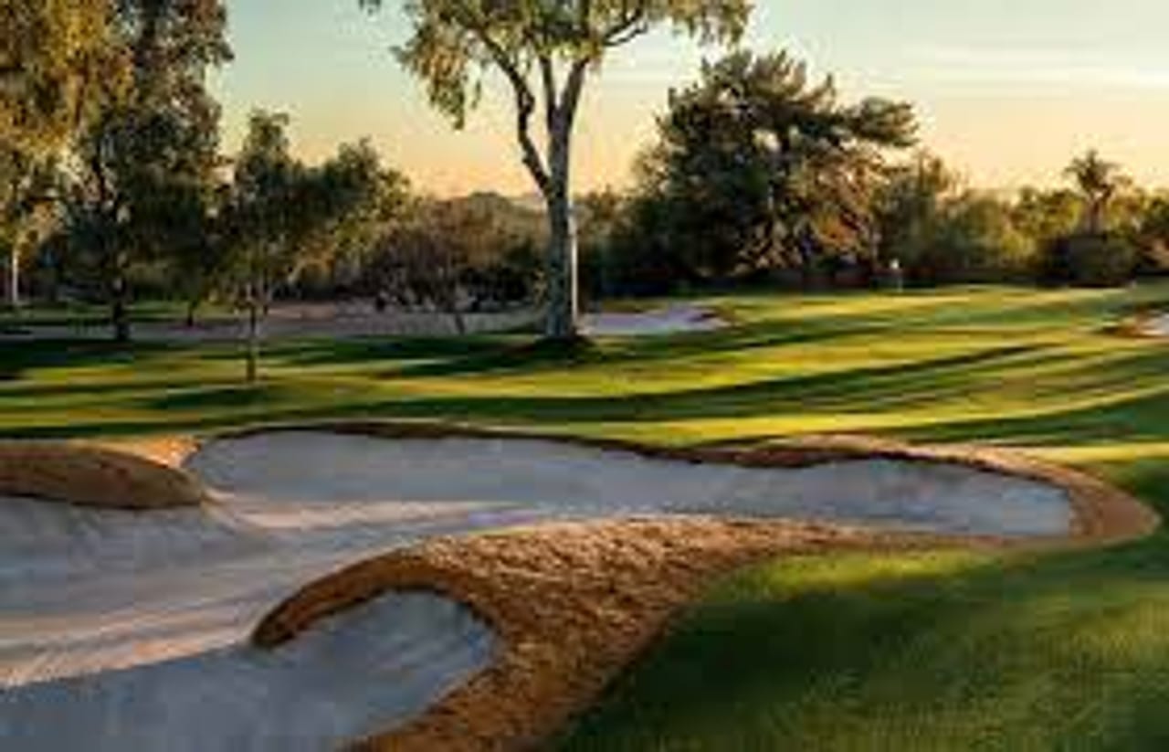 Pinnacle Peak Country Club