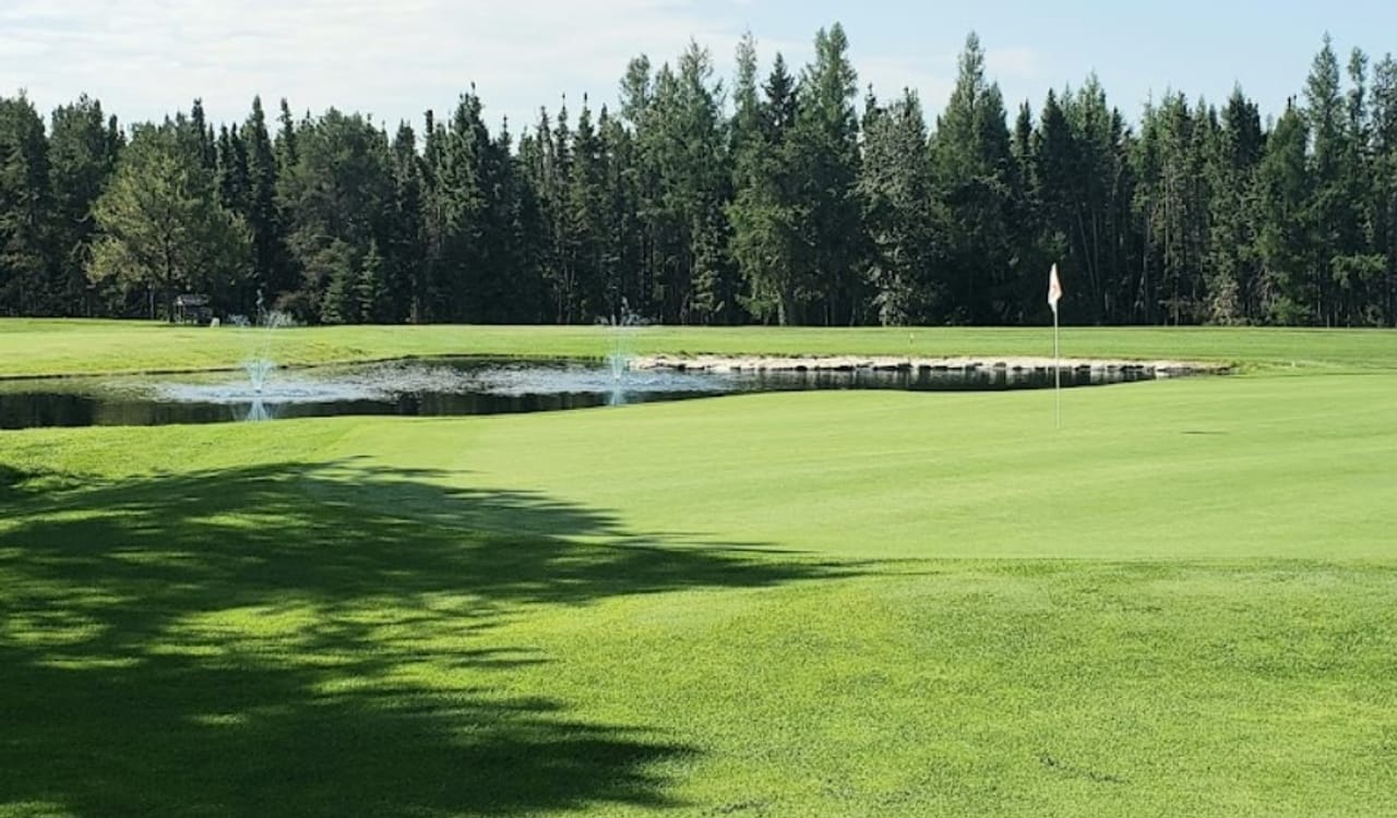 Hudson Bay Golf Club