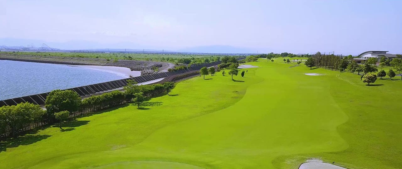 Wood Friends Nagoya Port Golf Club