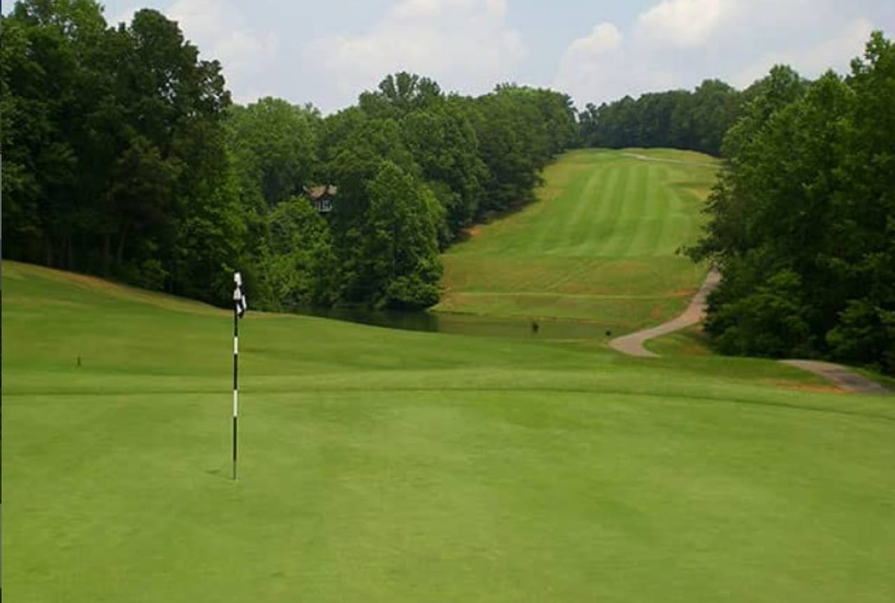 Cleghorn Golf & Sports Club