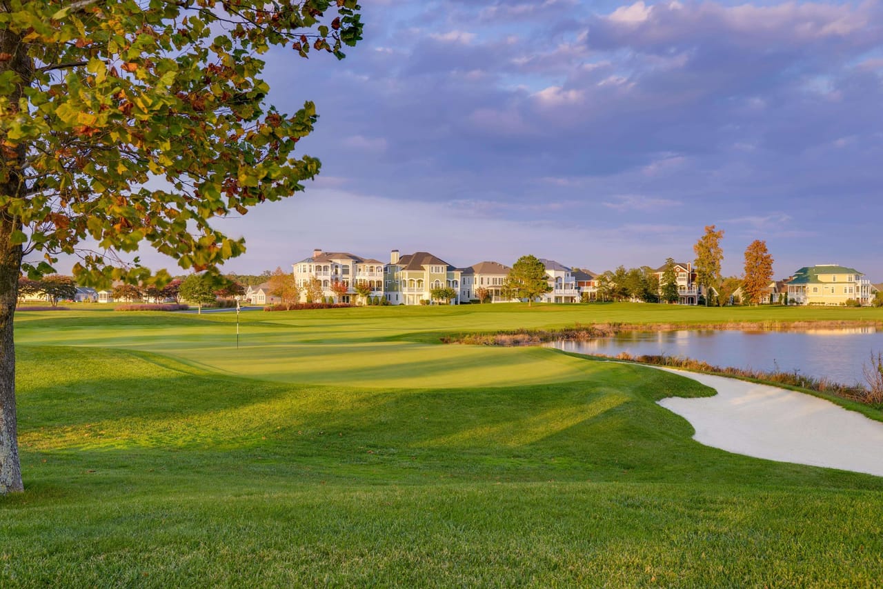 Peninsula Golf & Country Club