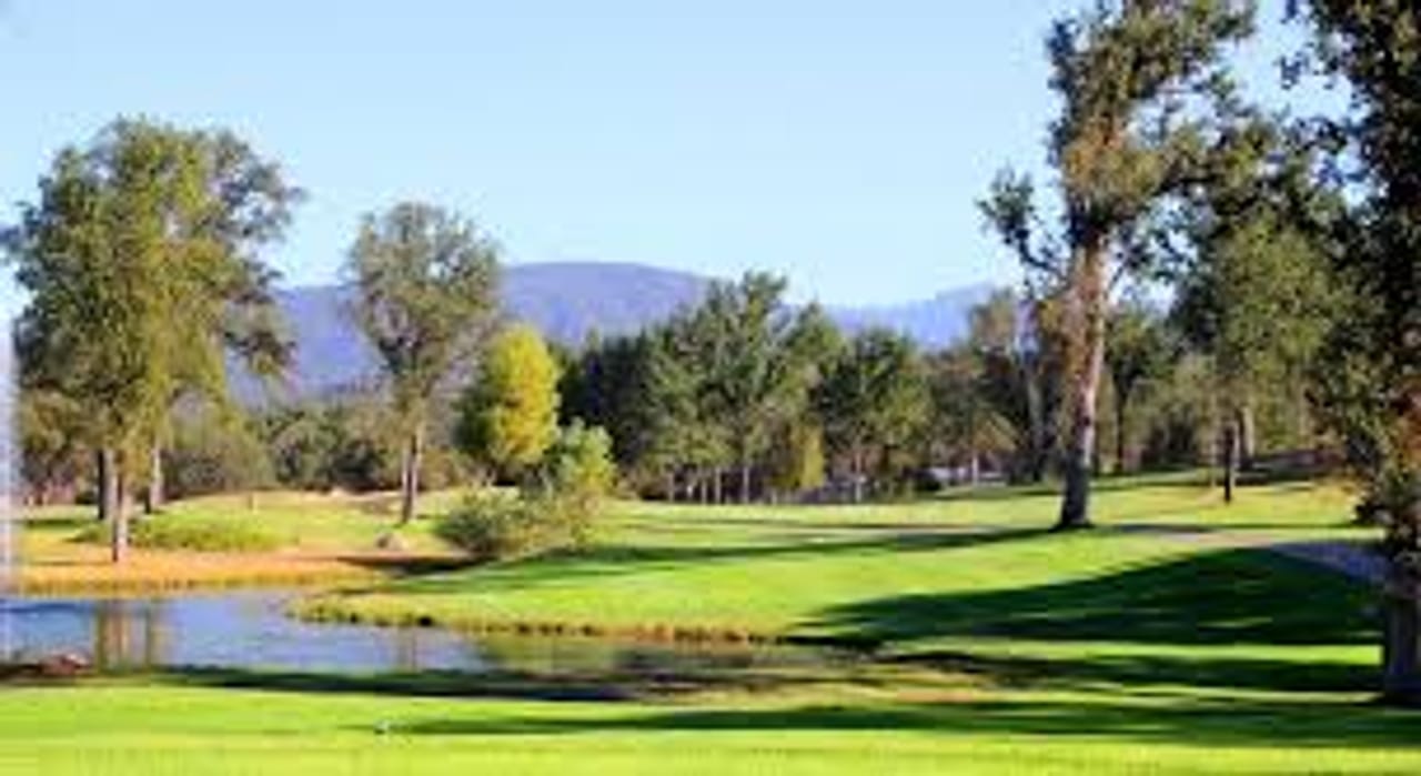 River Creek Golf Course