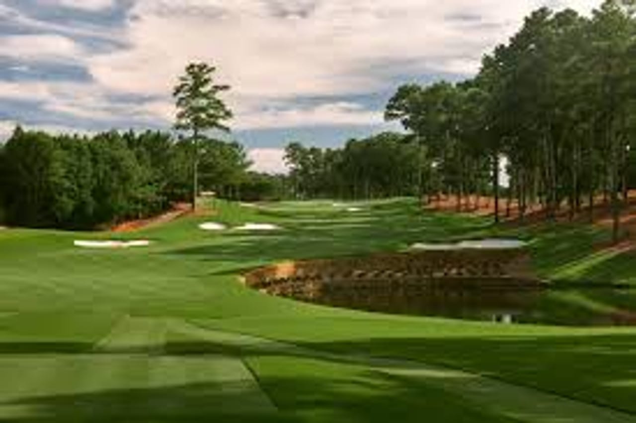 Cherokee Golf & Country Club