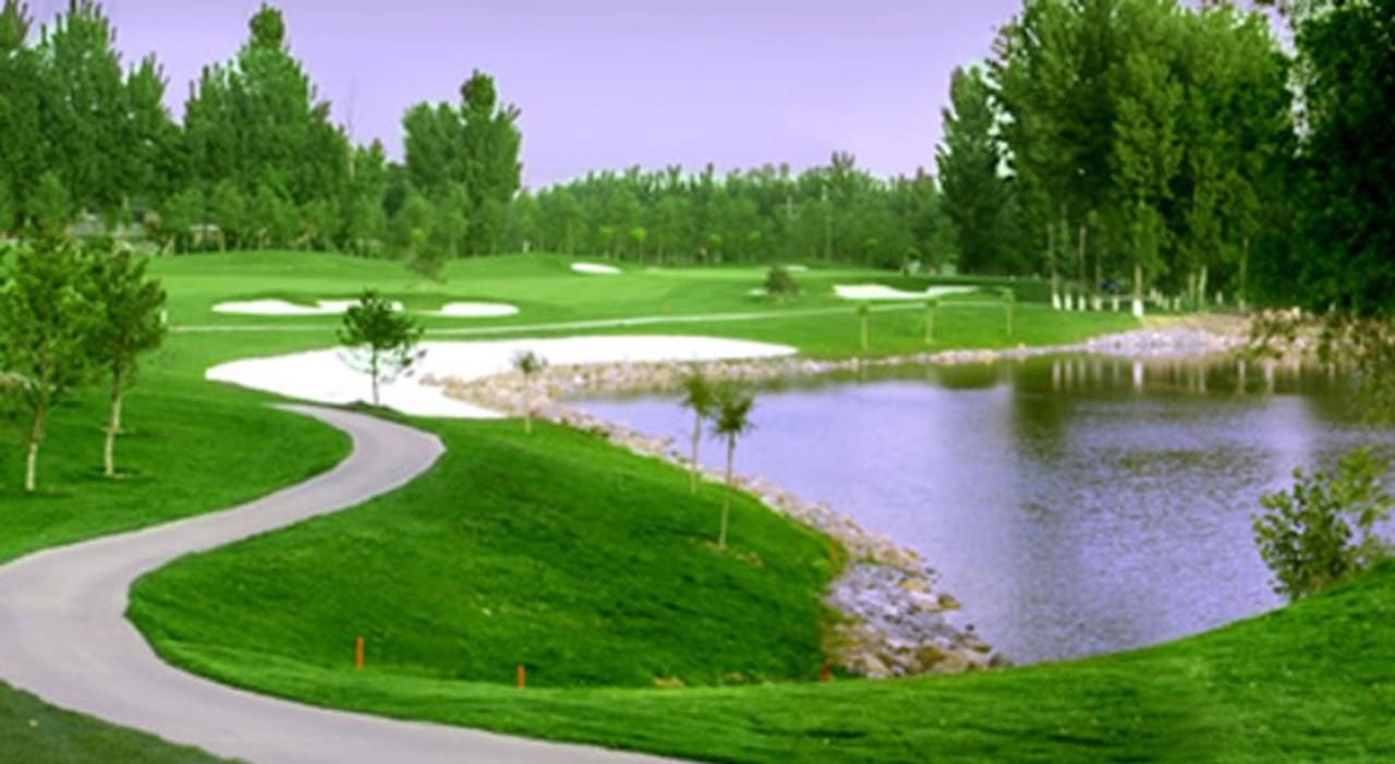 Beijing Oriental Pearl Country Club