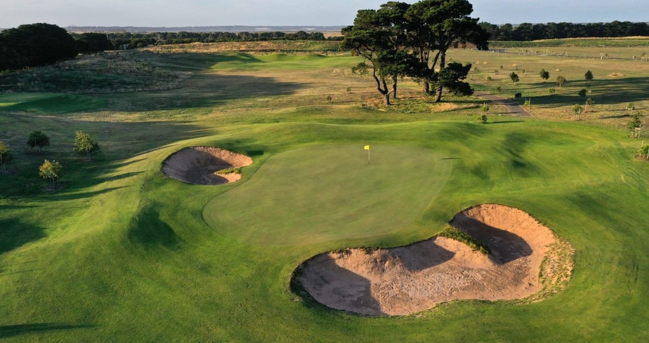 13th Beach Golf Links (Short)