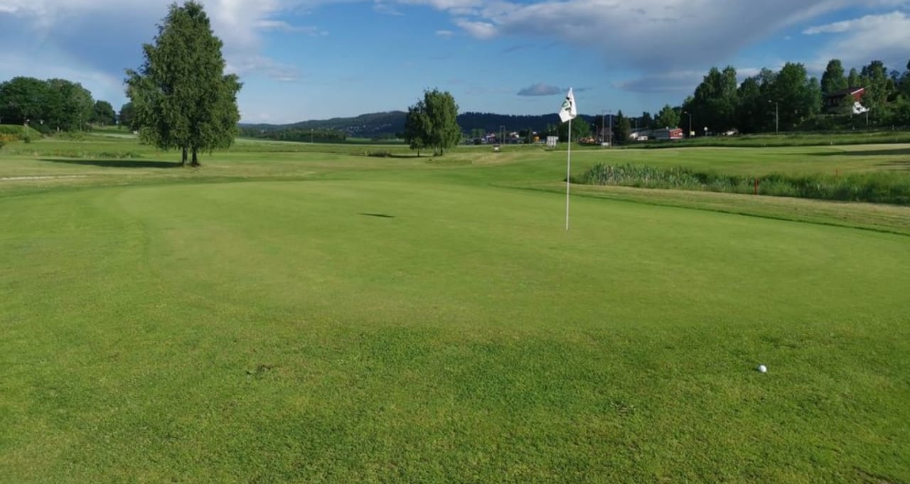 Hof Golfklubb