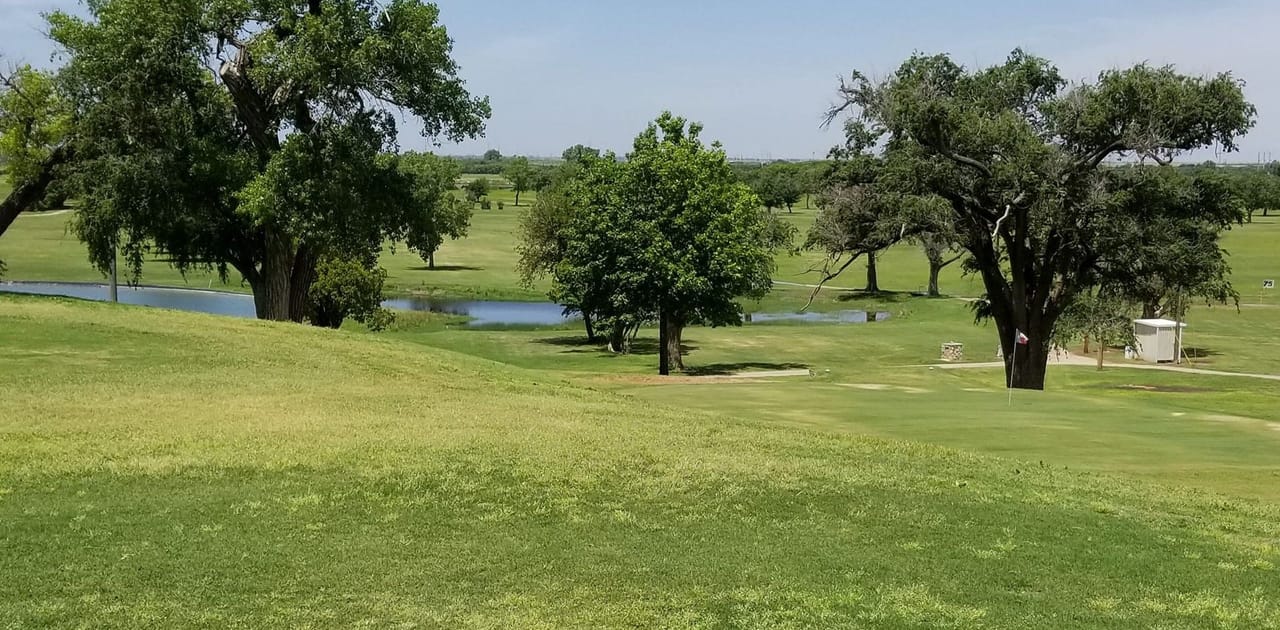 Hillcrest Country Club