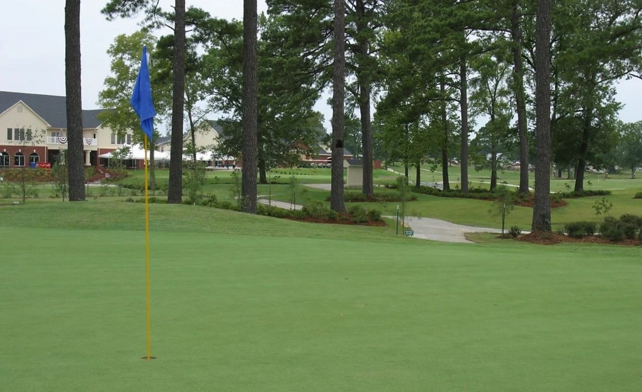 Hurricane Golf & Country Club