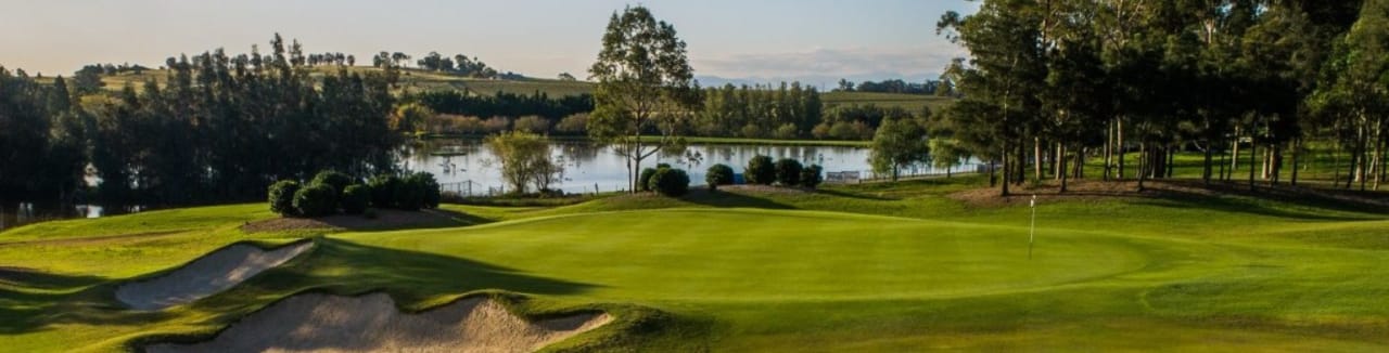 Cypress Lakes Golf & Country Club