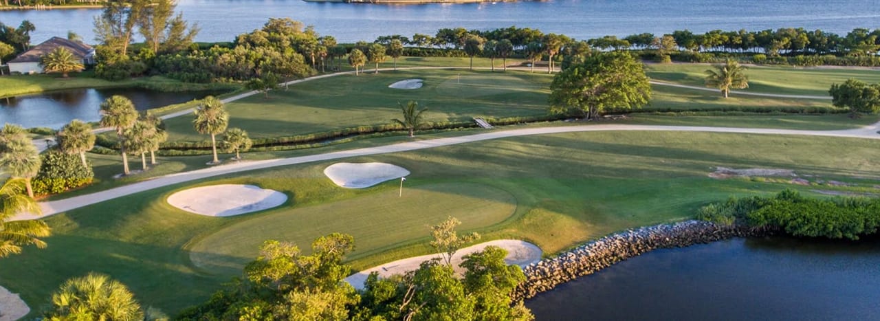 The Moorings Yacht & Country Club (The Moorings)