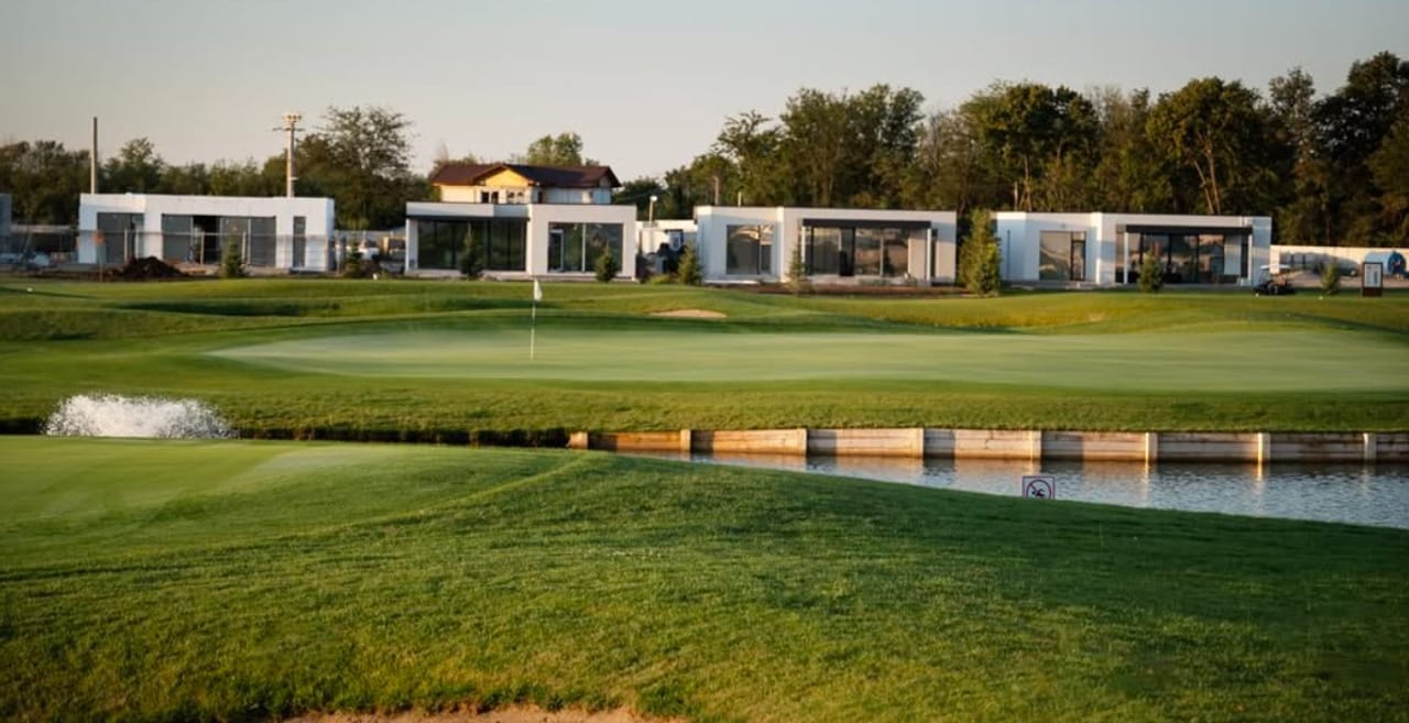 National Golf & Country Club