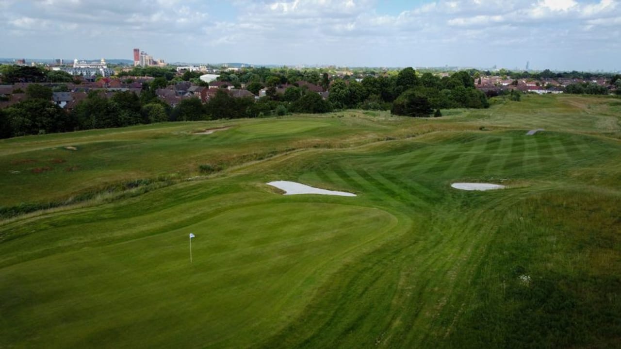 London Airlinks Golf Course