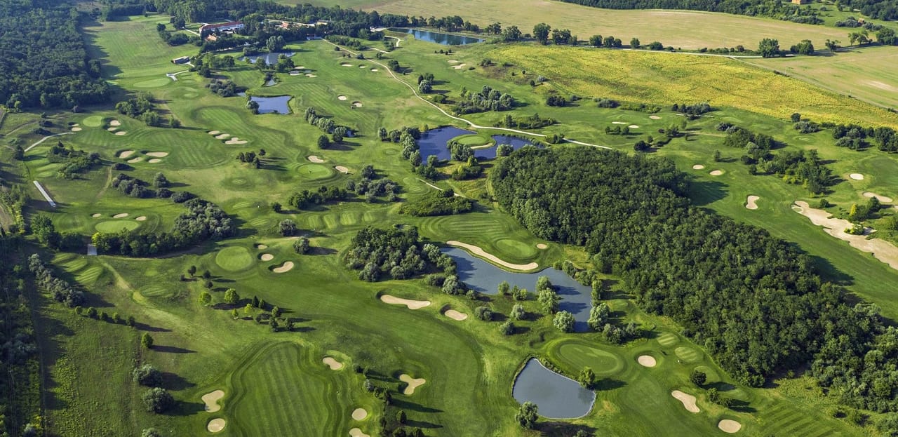 BOTANIQ Máriavölgyi Golf Klub