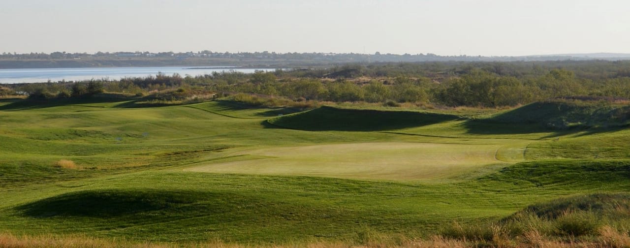 12 Shores Golf Club