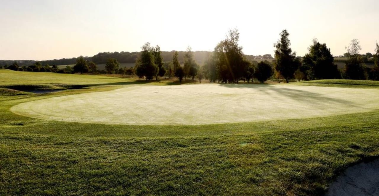 Chesfield Downs Golf & Country Club