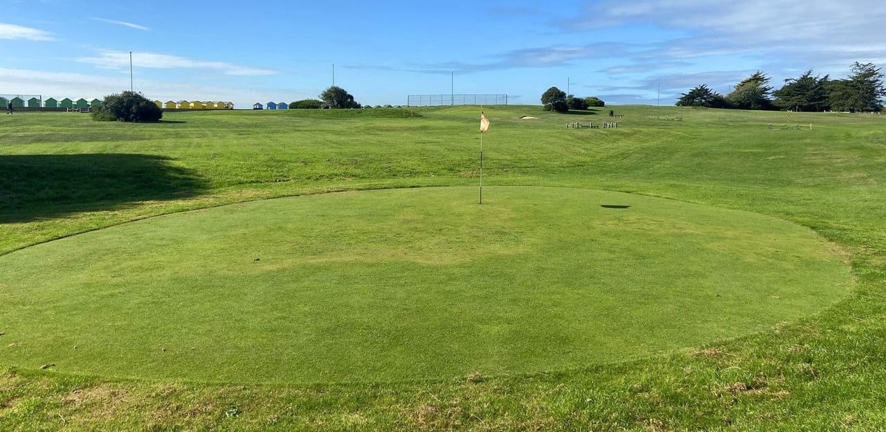 Norfolk Gardens Pitch & Putt