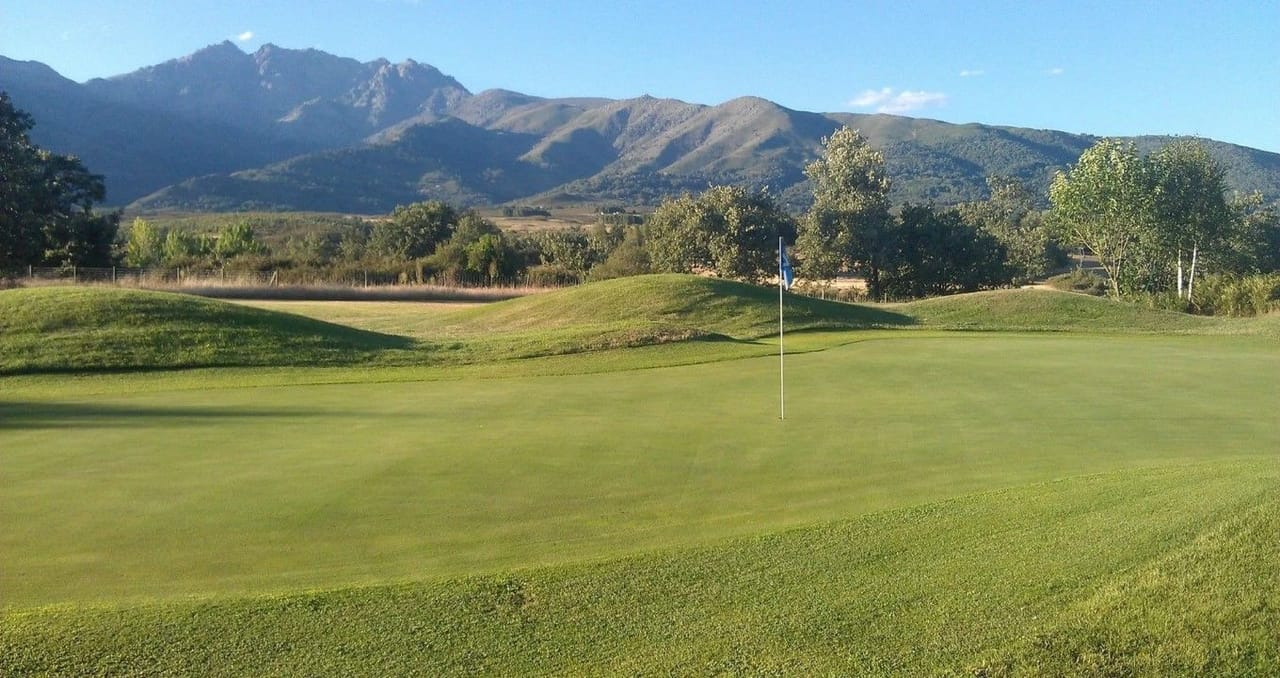 Campo de Golf de Candeleda