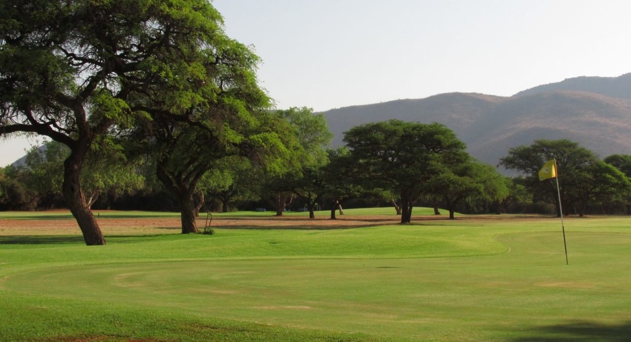 Kameeldoring Country Club