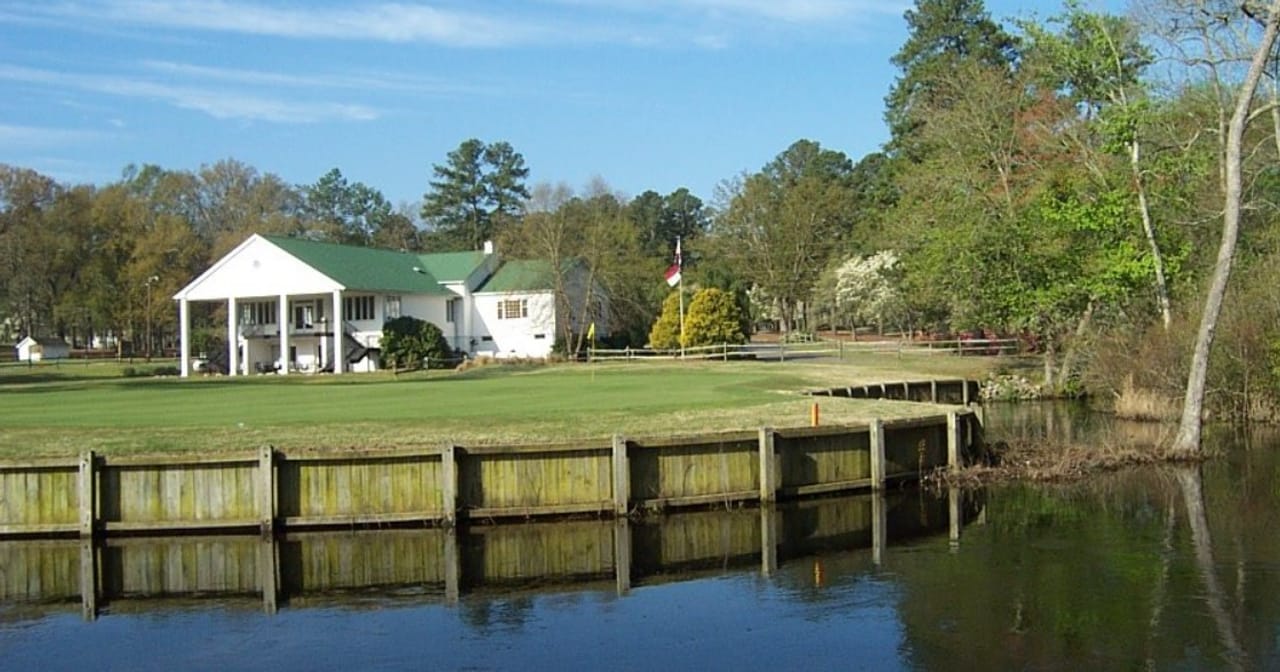 Scotch Meadows Country Club