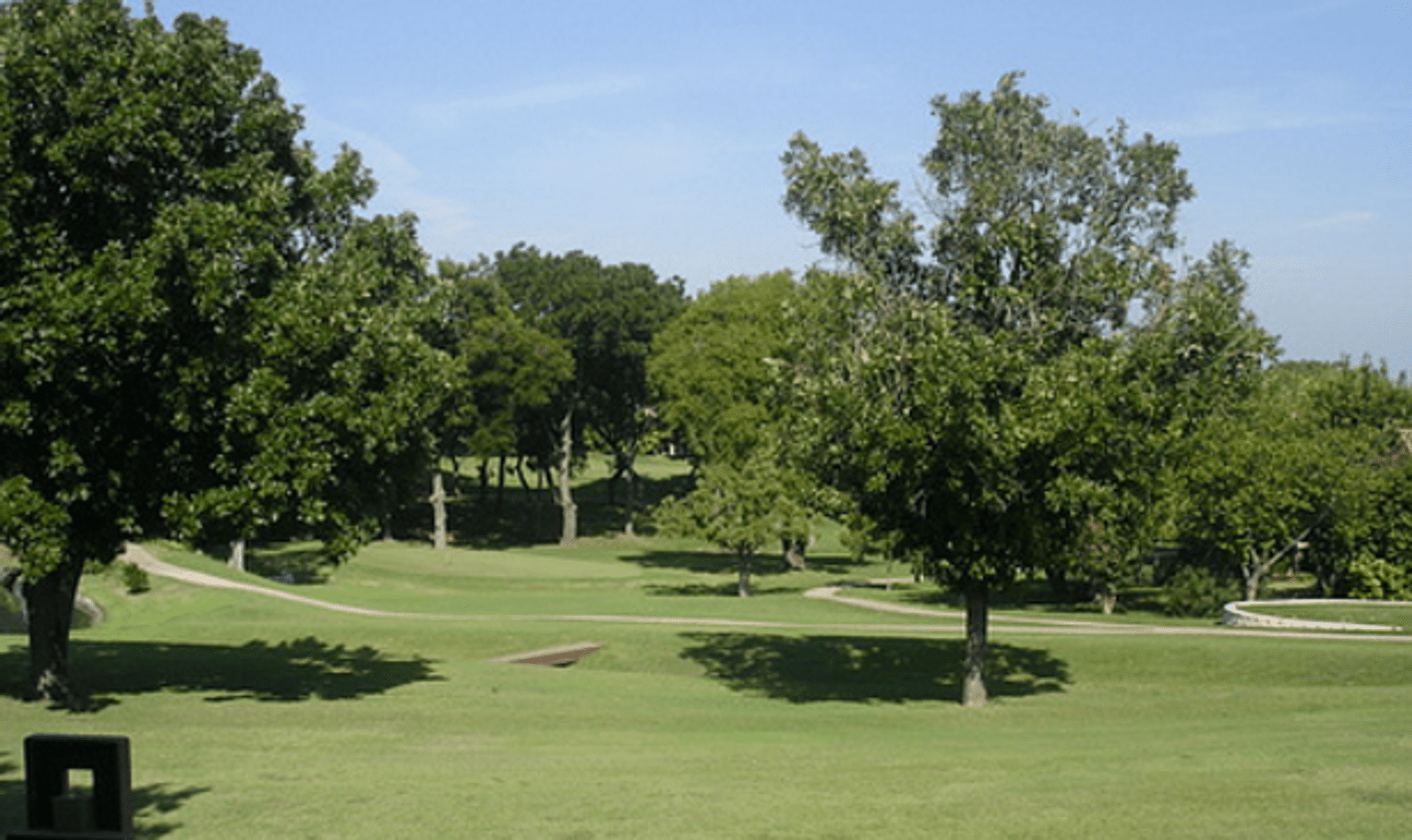 Lakeside Village Golf Course