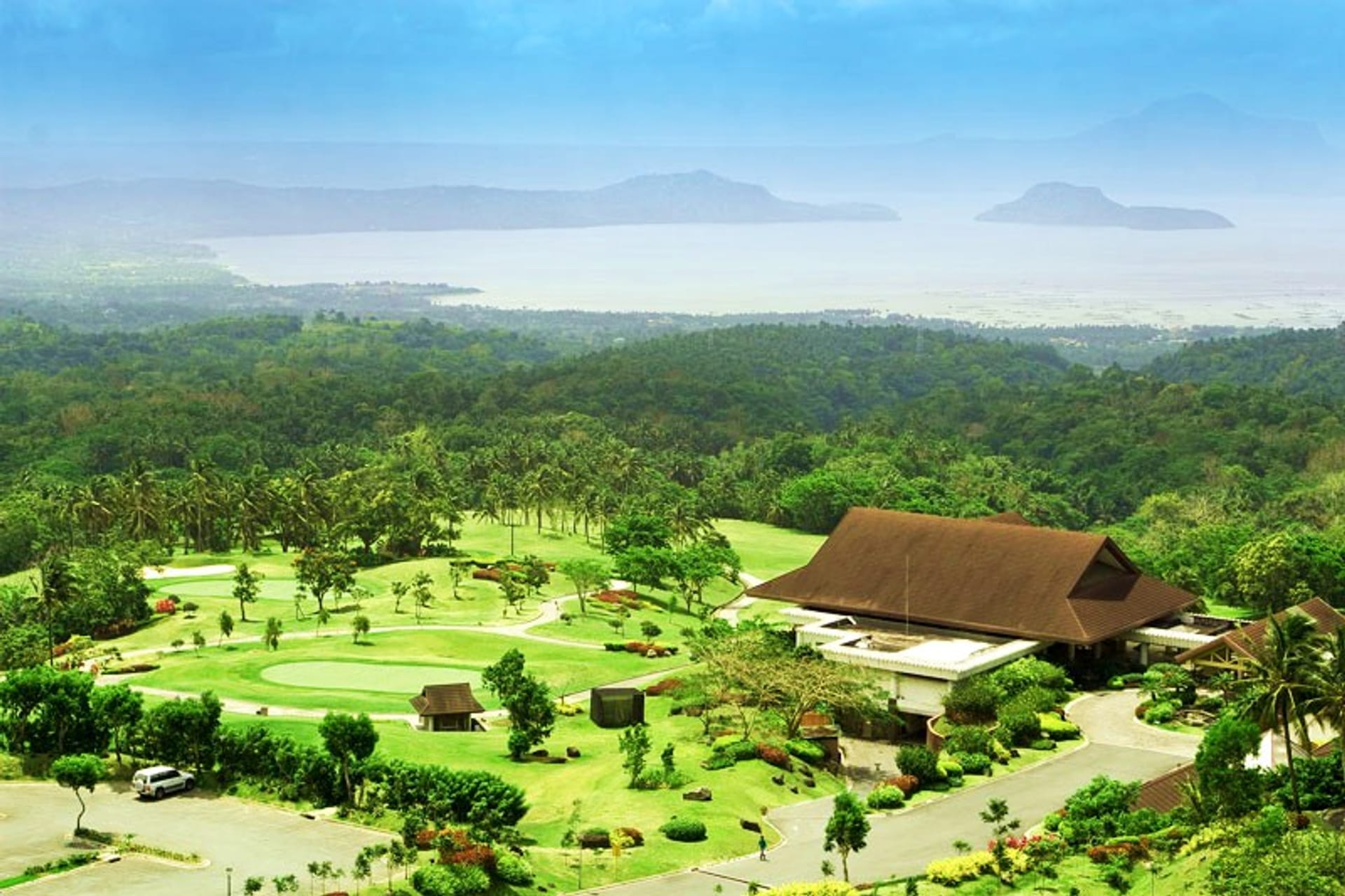 Tagaytay Midlands Golf Club (Lucky 9)