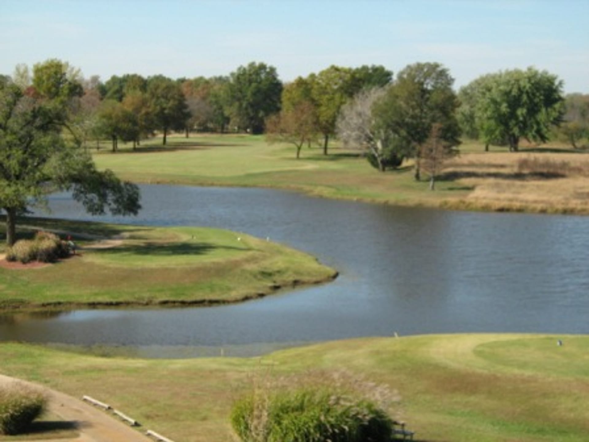 Crestwood Country Club