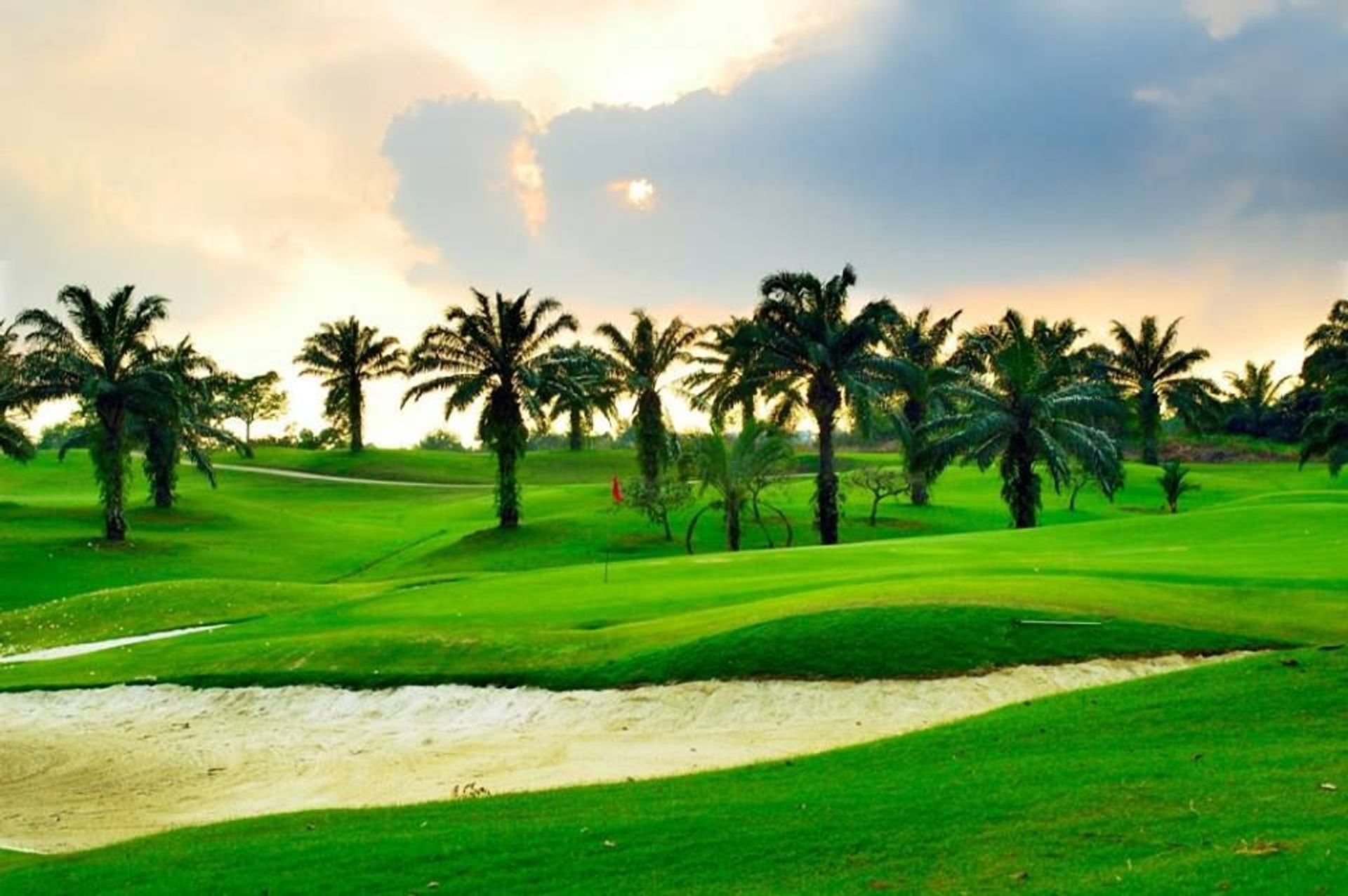 Tanjong Puteri Golf Resort (Village)