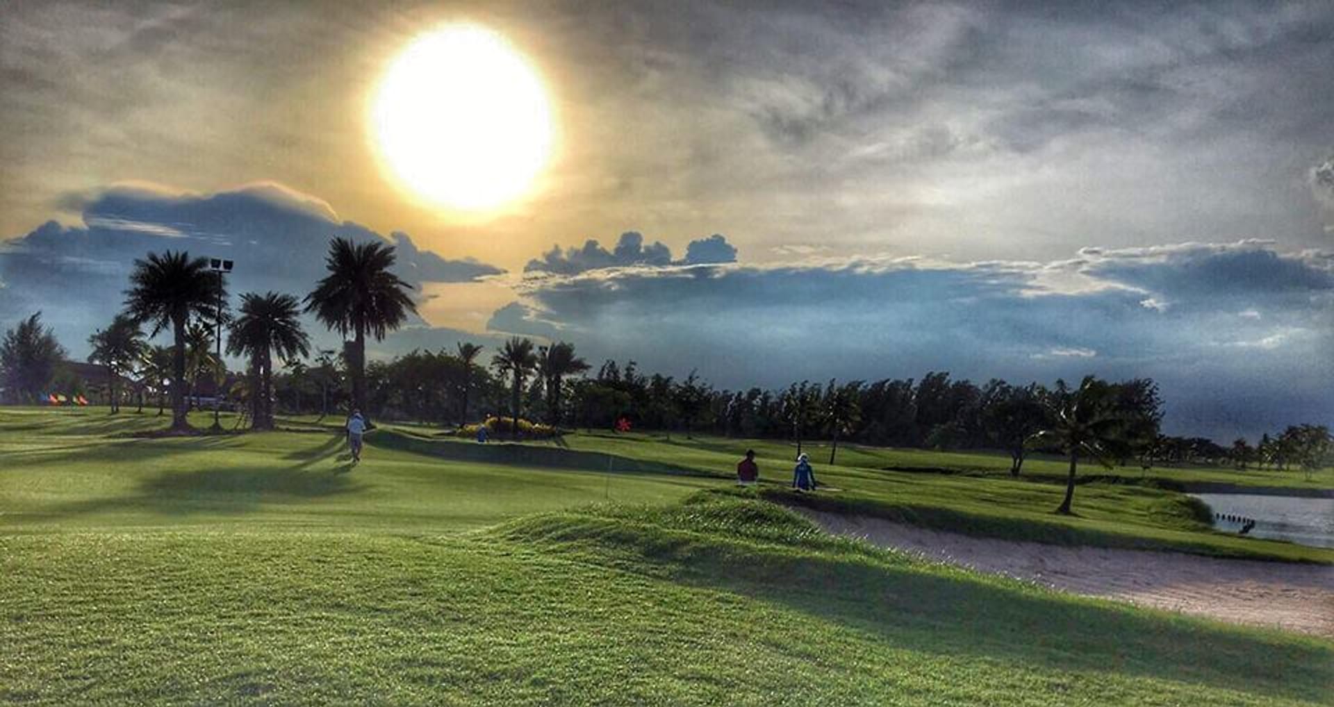Bangpakong Riverside Country Club
