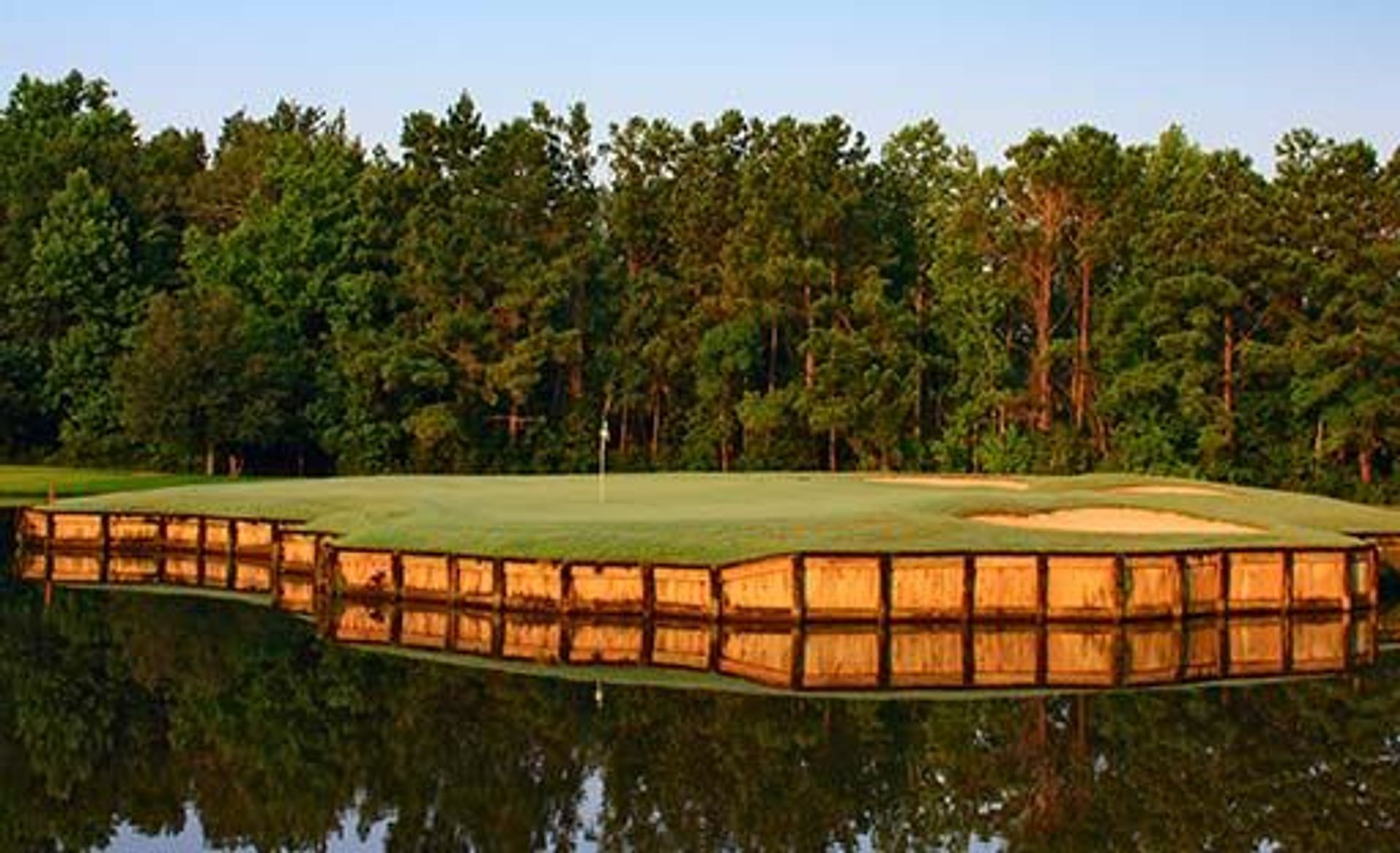 RTJ Golf Trail at Lakewood Golf Club (Azalea)