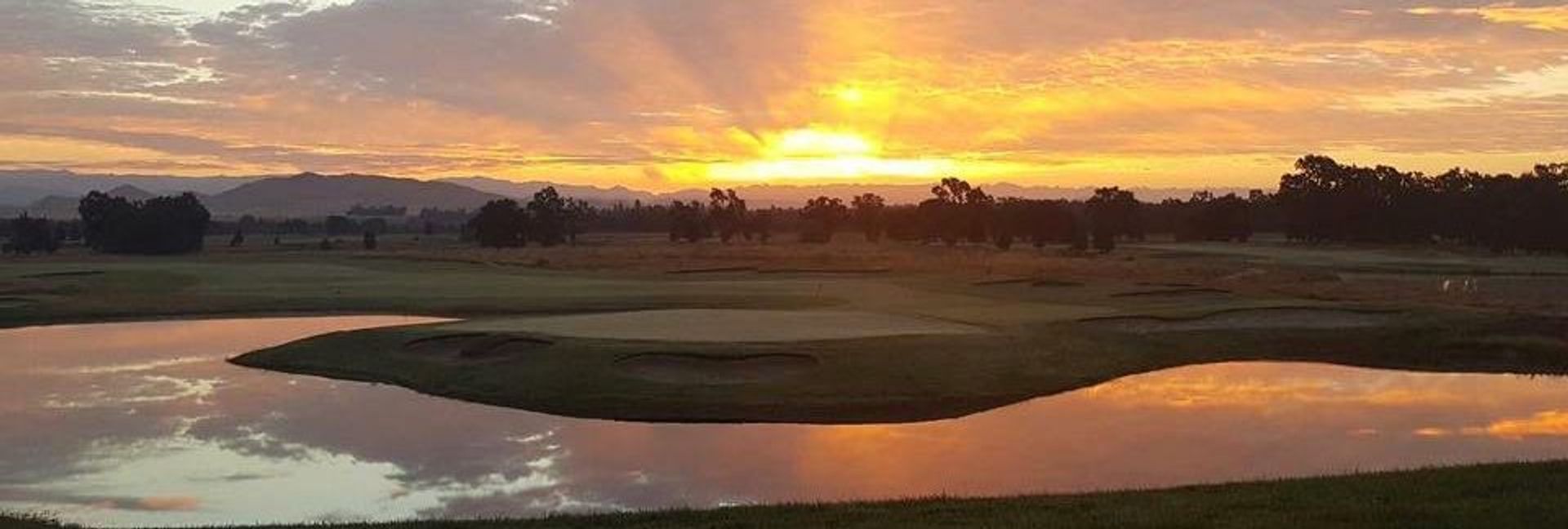 Dragonfly Golf Club