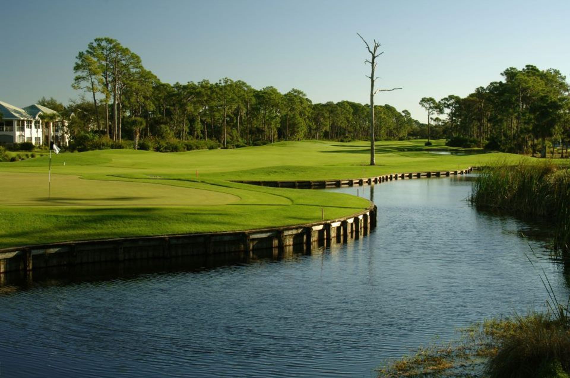 Riverwood Golf Club