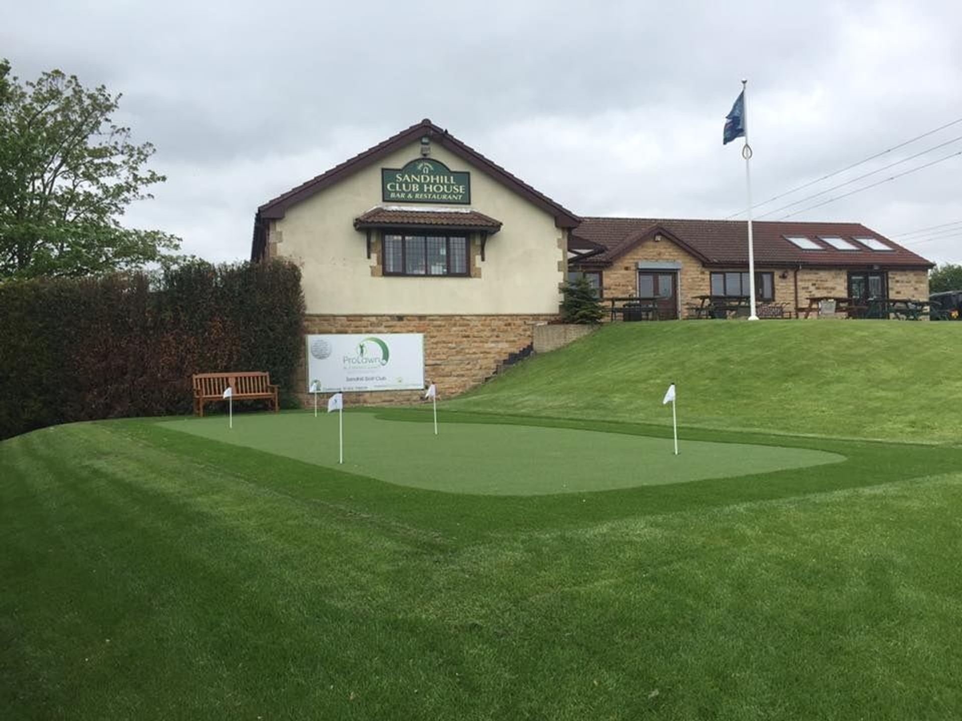Sandhill Golf Club