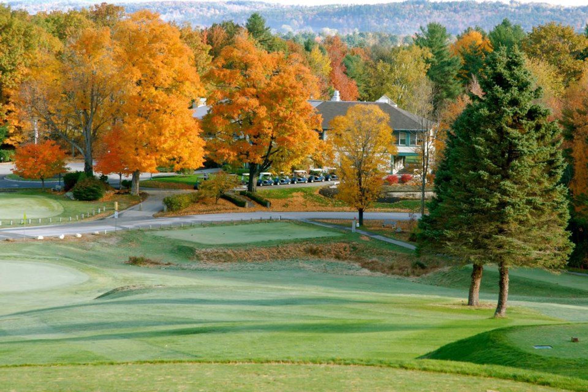 Martindale Country Club