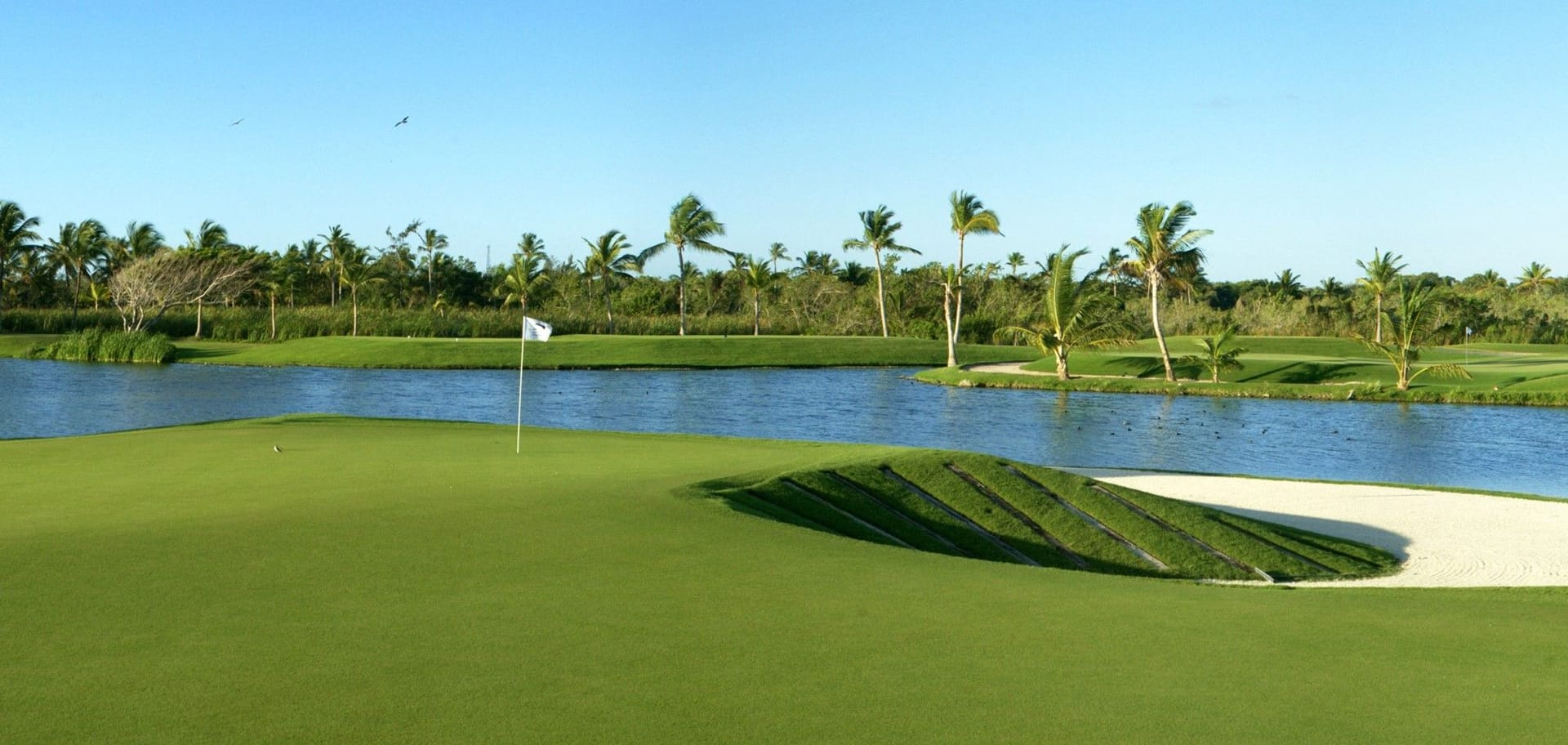 Barceló Bávaro Beach Resort (The Lakes)