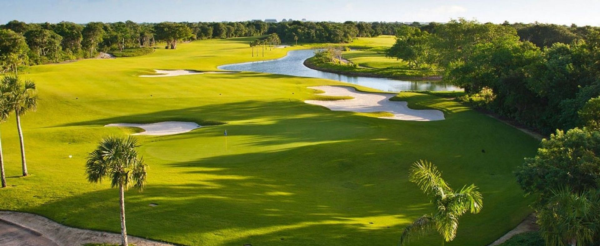 Gran Coyote Golf