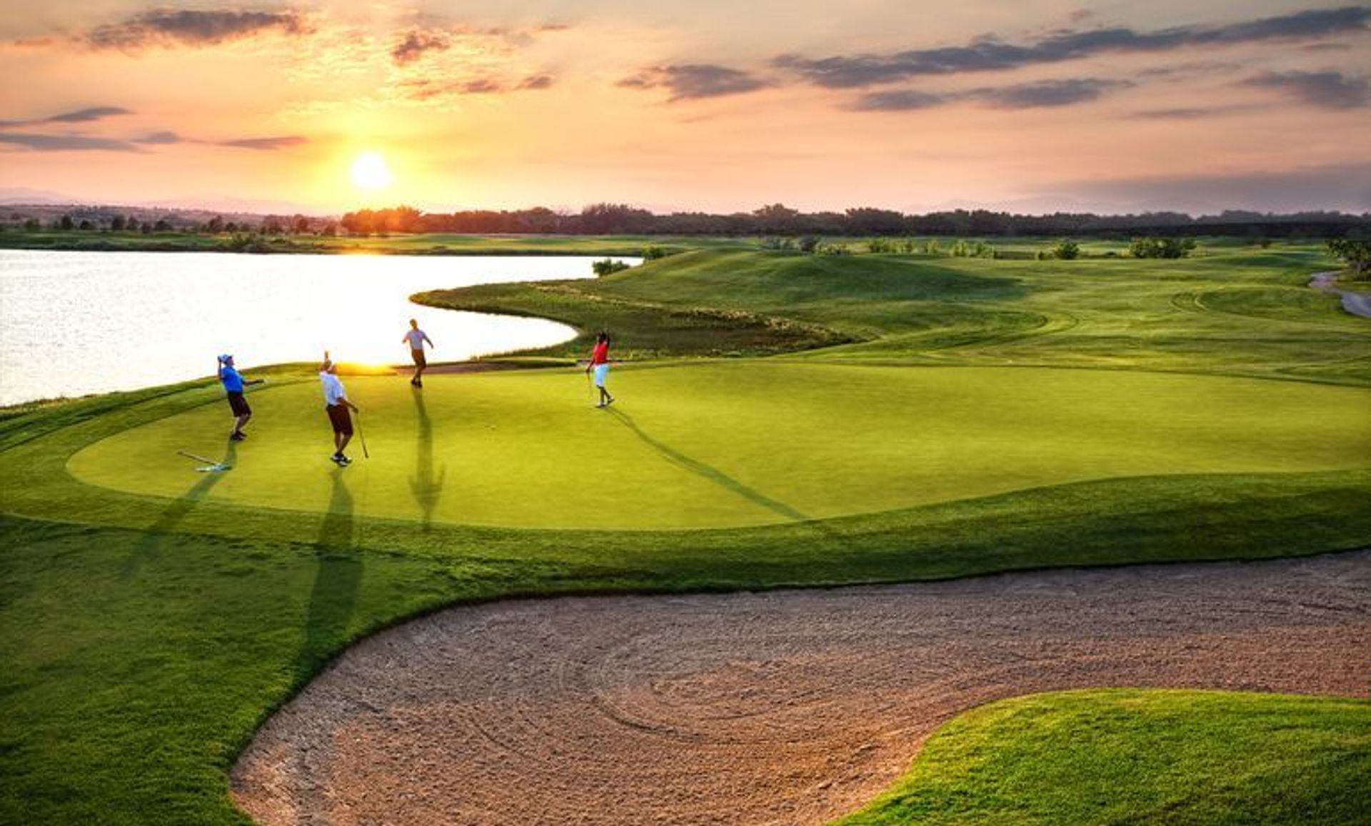 Pelican Lakes Golf & Country Club (Falls)