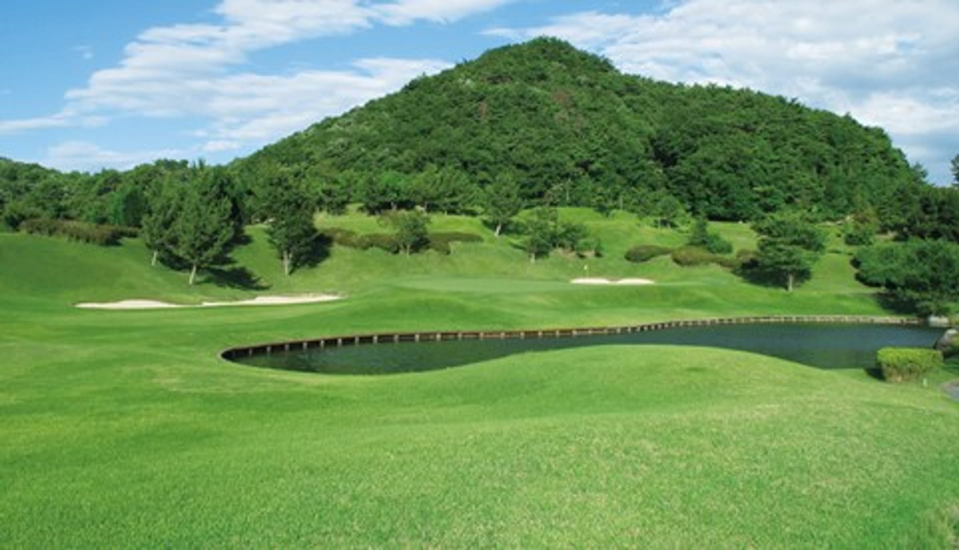 Sanda SYS Golf Resort