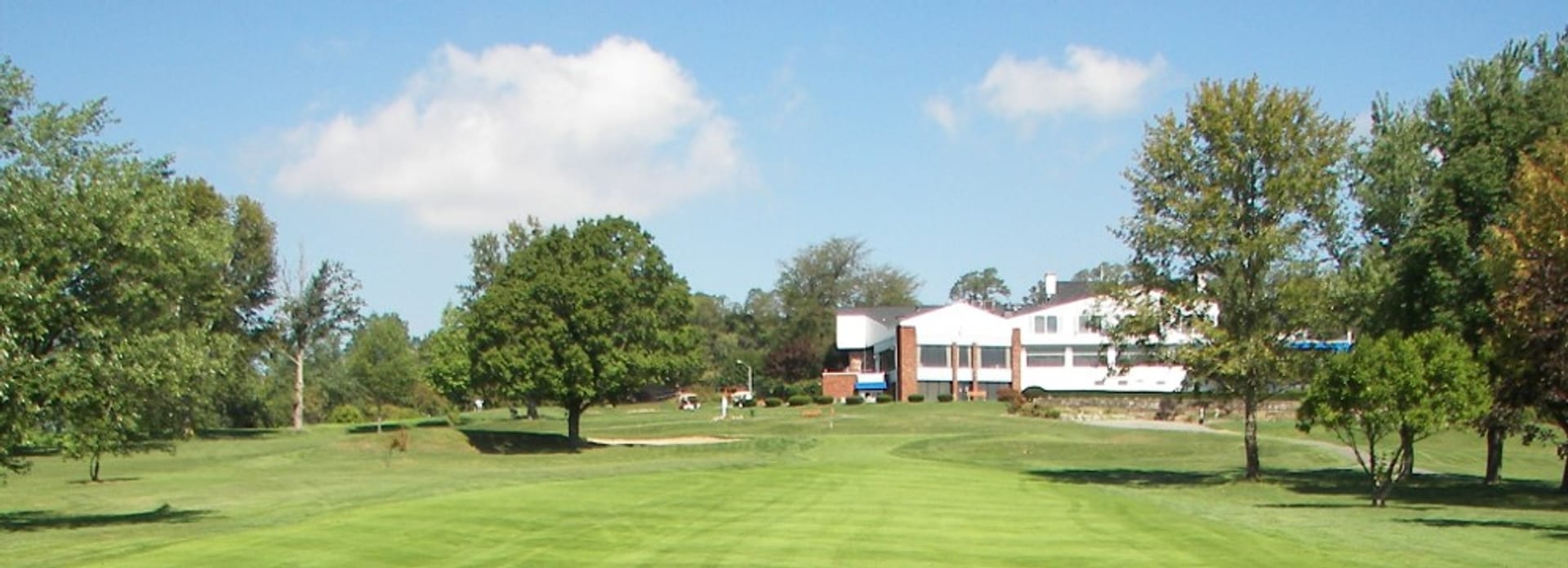 3 Lakes Golf Course