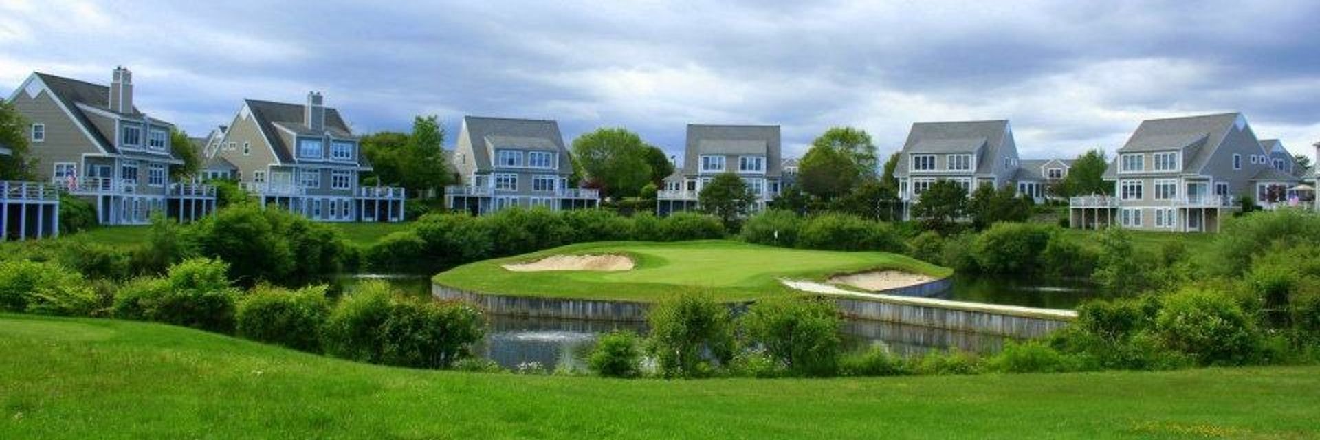 The Bay Pointe Club