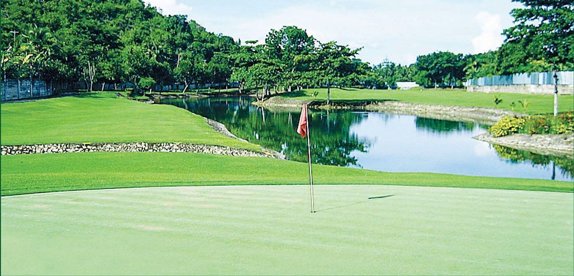 Club Filipino De Cebu