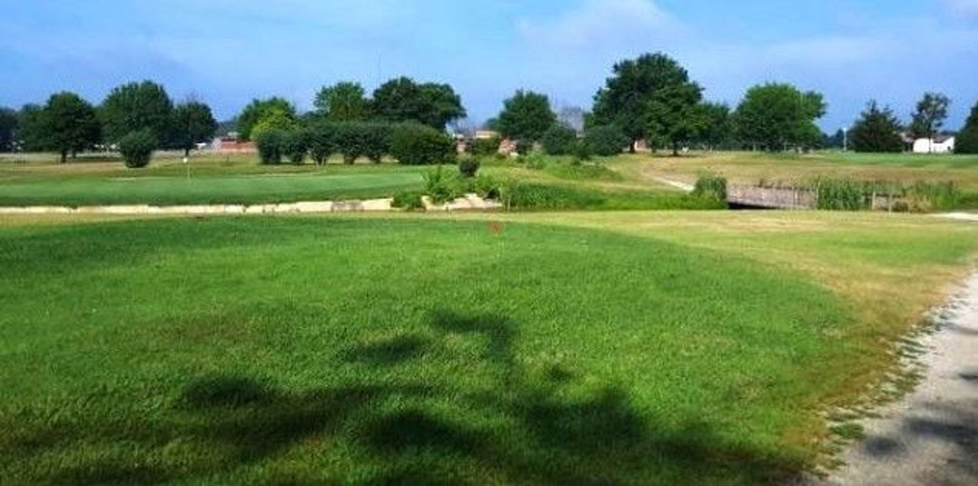 Leaning Tree Golf Course