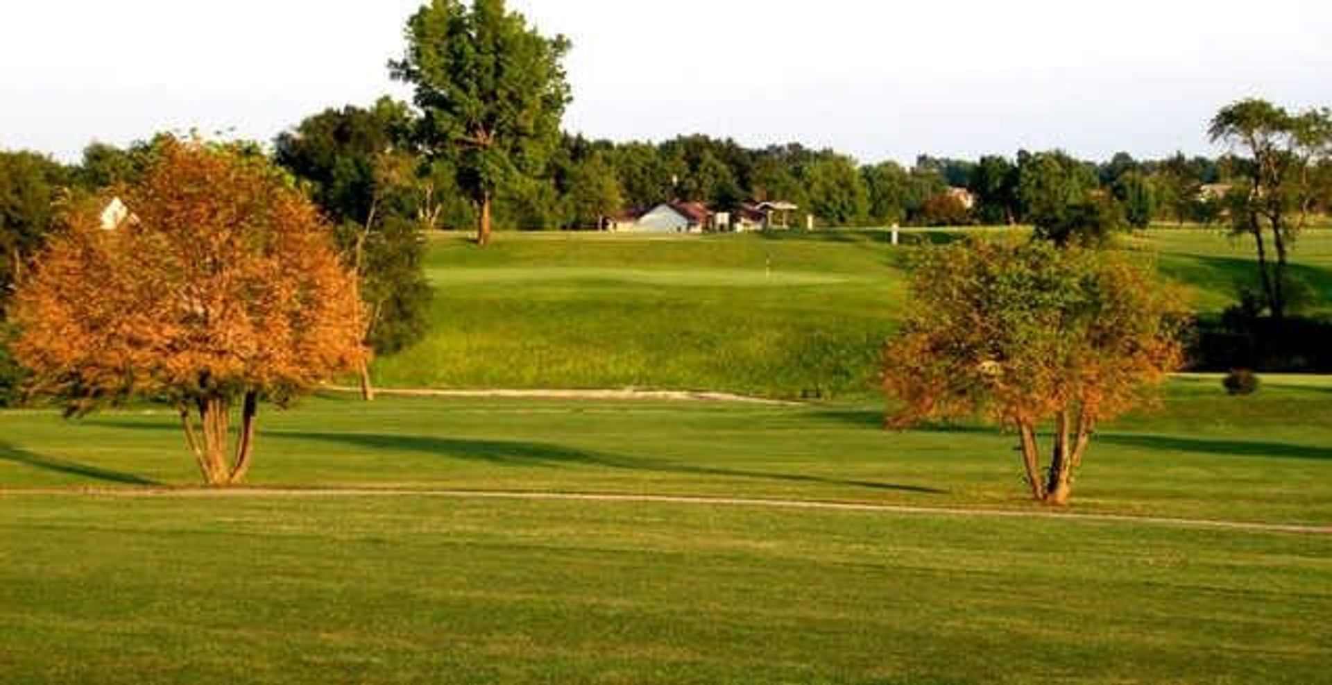 Wolves Crossing Golf Course